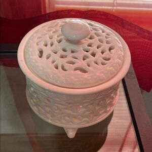 Elegant White Ceramic Lidded Bowl
